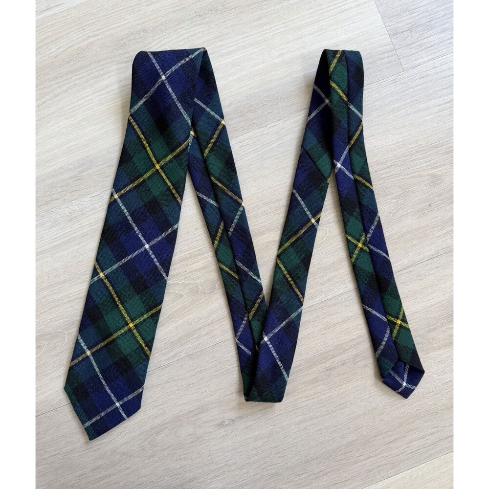 Vintage Macneil of Barra Men Tie 100% Wool Tartan Green Plaid Made in Scotland